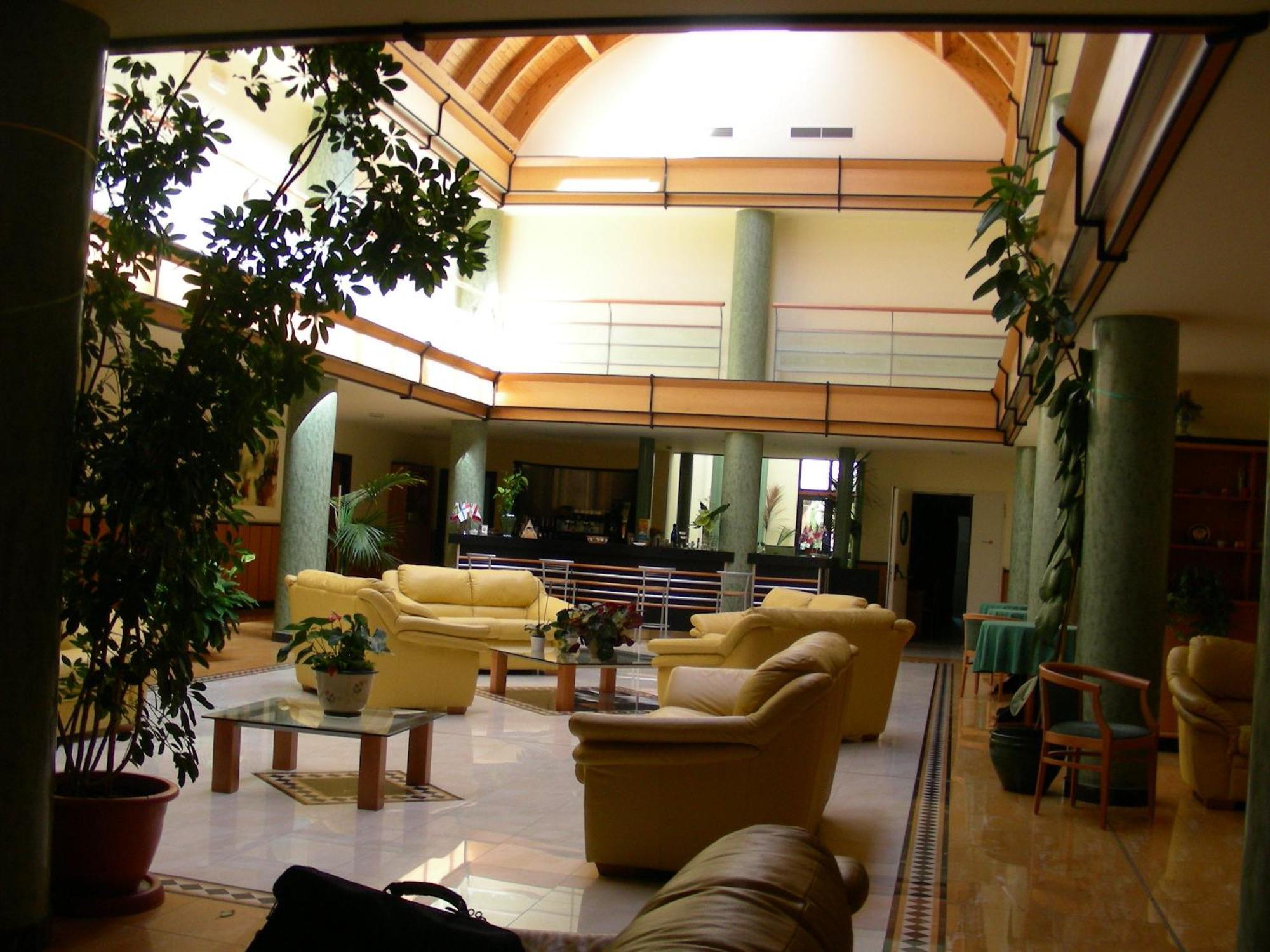 Hotel D.G. Garden ベネヴェント エクステリア 写真